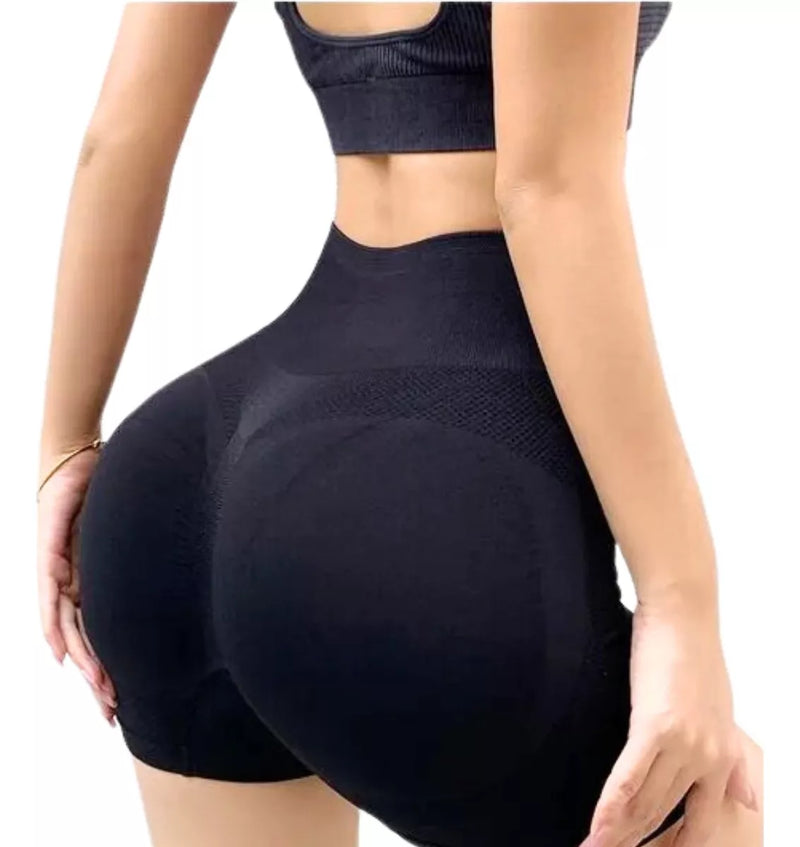 Short Feminino Empina Bumbum Preto - ÚLTIMAS UNIDADES FRETE GRÁTIS